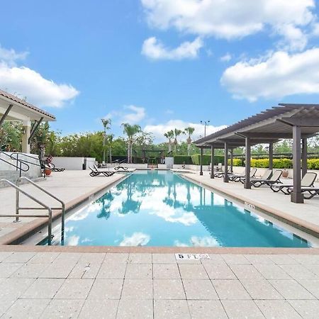 Vibrant 4Br Family Townhome 1 Mile From Disney World And Disney Springs Orlando Exterior foto